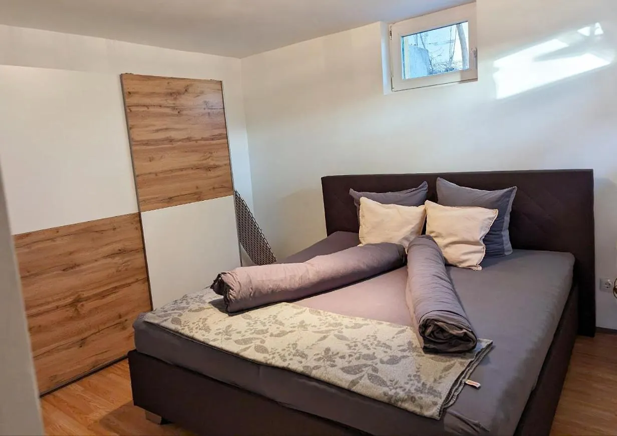 Close To Schoenbrunn Apartments - Contactless 24H Check-In Vienna