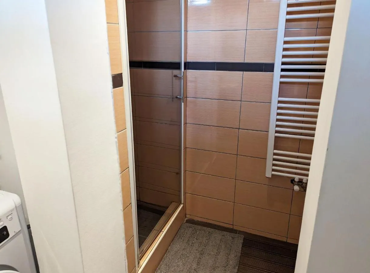 Close To Schoenbrunn Apartments - Contactless 24H Check-In Vienna 0*,  Austria
