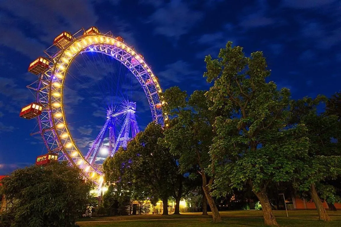 Close To Schoenbrunn Apartments - Contactless 24H Check-In Vienna Austria