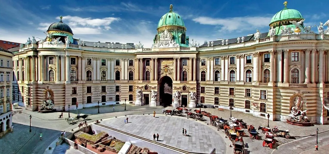 Close To Schoenbrunn Apartments - Contactless 24H Check-In Vienna